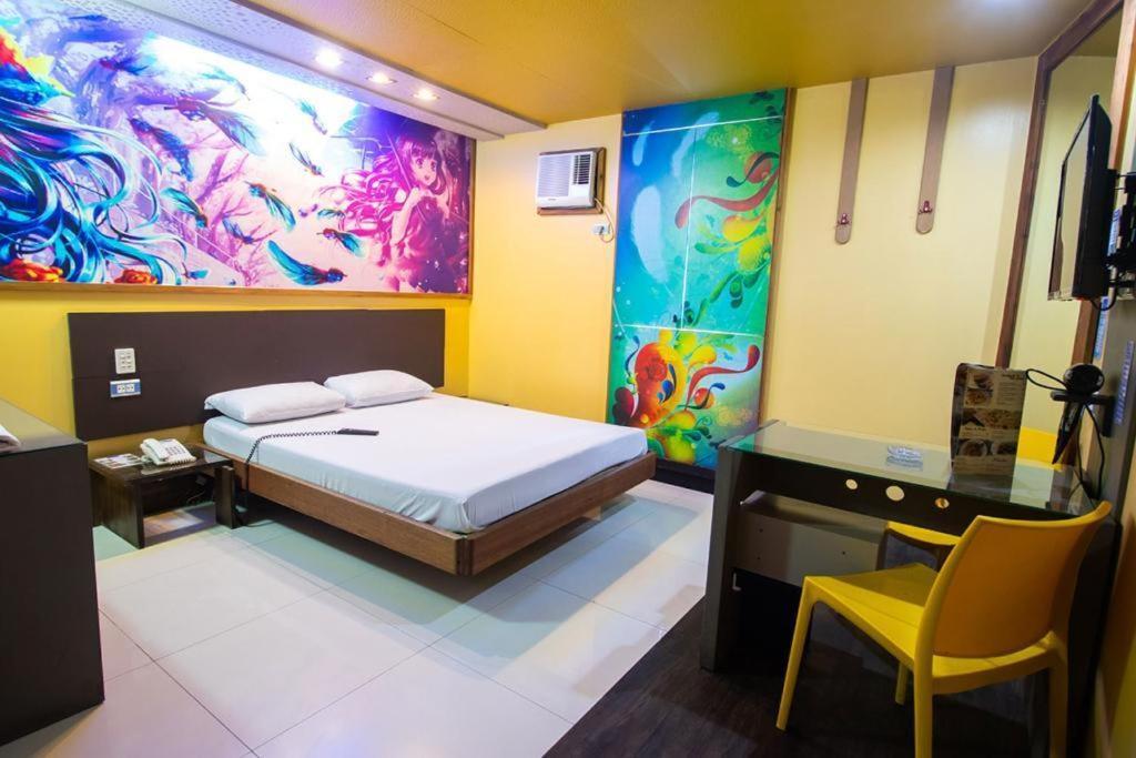 Hotel Dreamworld Las Piñas Eksteriør billede