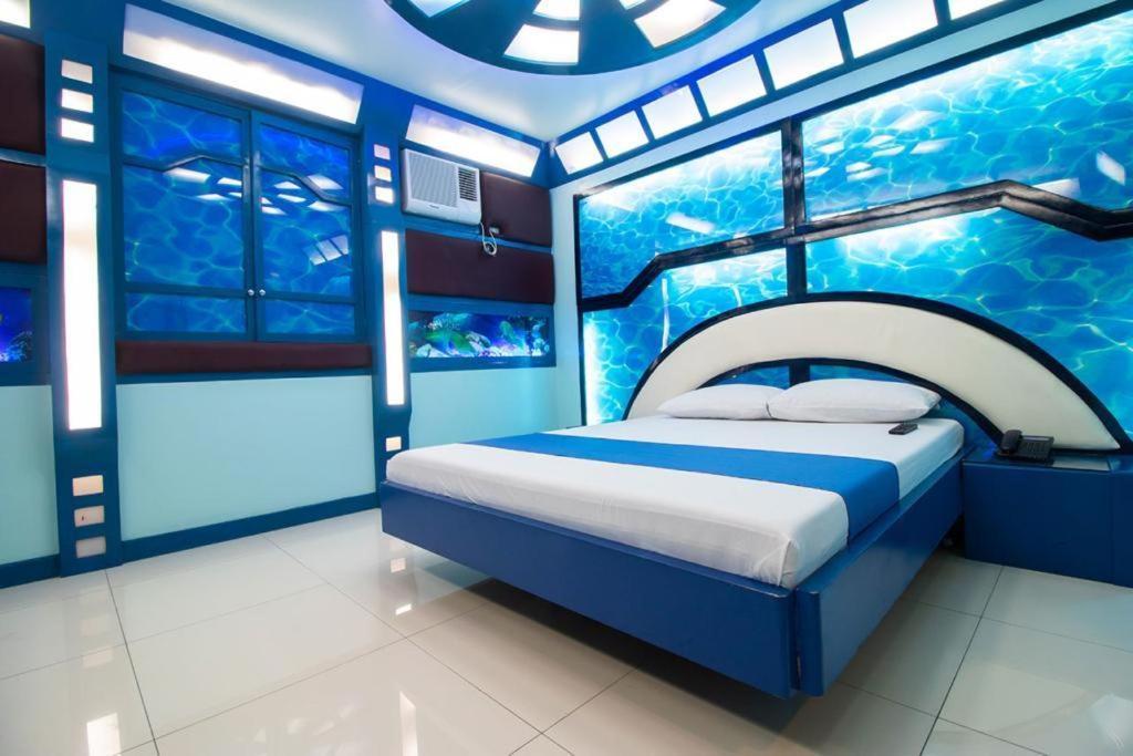 Hotel Dreamworld Las Piñas Eksteriør billede